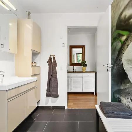 Holiday home Amazing In With Kitchen *
